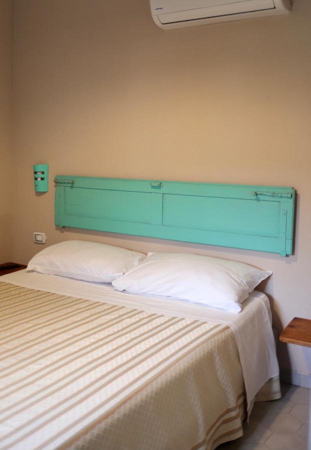 Corte Boero Bed&Breakfast カポテッラ エクステリア 写真